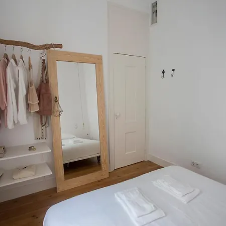 Bairro Alto 17 Apartment *